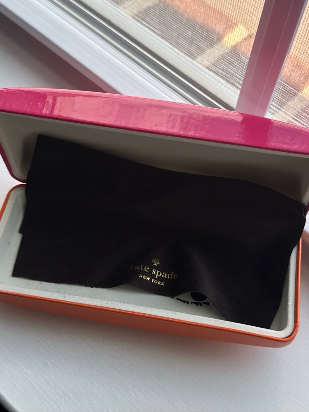 kate spade Sunglasses - Picture 3 of 3